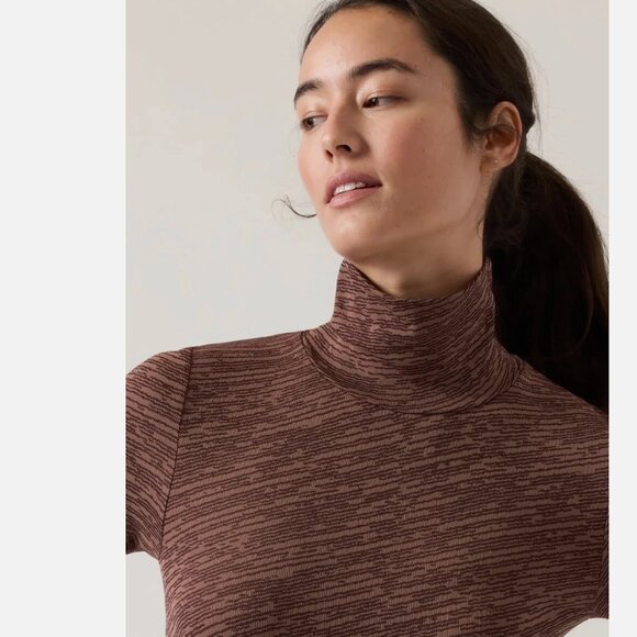 XS - ATHLETA - Brown Flurry Seamless Turtleneck NEW $99 msrp - Picture 3 of 6